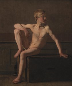 Nøgen figur. Siddende dreng