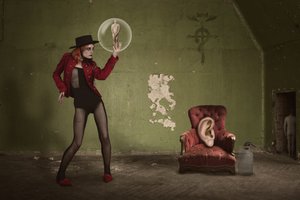 En kvindes surrealistiske boble af Christine von Diepenbroek