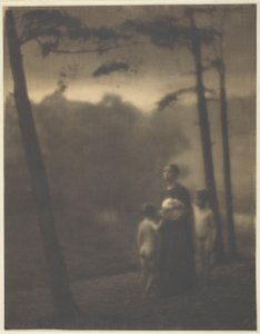 Aften - mor og drenge af Clarence H. White