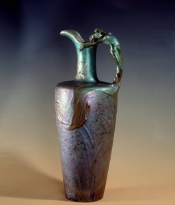 Art Nouveau: lertøj og metallisk lysekrone af Clement Massier (1845-1917) 1893-1894 Paris, Musee d