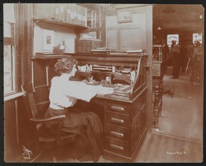 Empire Film Co, New York af Company Byron