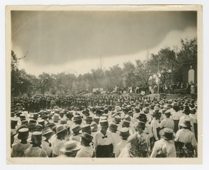 Dimission på Tuskegee Institute, ca. 1916-18 (s/h-foto) af Cornelius Marion Battey