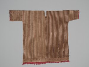 Tunika med ærmer, ca. 1300-1470 (bomulds- og kamelfibre) af Culture Chimu