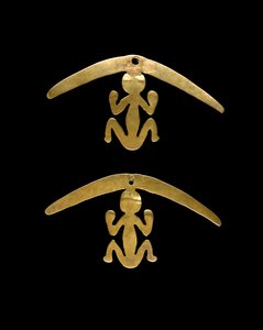Par ørehængere, 600-1600 e.Kr. (hamret og skåret guld) af Culture Nariño