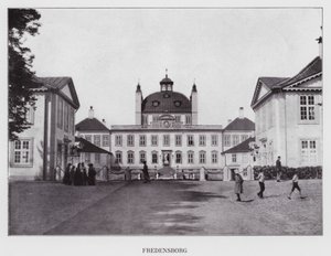 Kjobenhavn / Copenhagen: Fredensborg (b/w photo)
