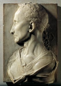 Profil af en Laure-mand engang kendt som Jules Cesar. Marmorskulptur tilskrevet Desiderio Settignano (1428-1464). 15. århundrede. Louvre-museet, Paris