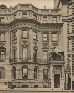 Lokaler for Lyceum Club i et historisk hus, c1935. af Donald McLeish