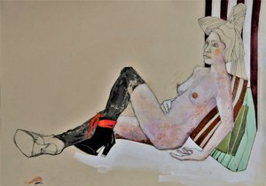 Stilfuld liggende nøgenmodel af Doris Schmitz