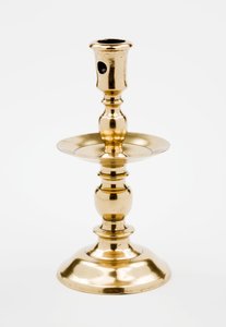 Heemskirk lysestage, sandsynligvis lavet i Holland, ca. 1590-1640 (messing)