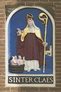 Julemandsplade i dæmningen af Dutch School