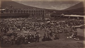 Plaza og vicekongens palads-Antigua de Guatemala, 1877. af Eadweard Muybridge