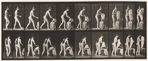 Tallerken 415. Toilet, Forberedelse til at tage tøj på af Eadweard Muybridge
