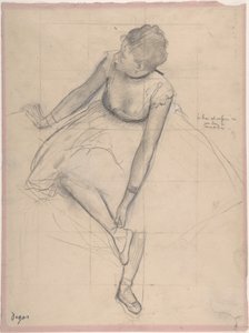 Dancer Adjusting Her Slipper, 1873 (grafit forhøjet med sort og hvid kridt på pink vævet papir) af Edgar Degas