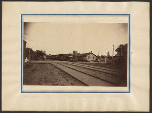 [Jernbanestation, Maple City]