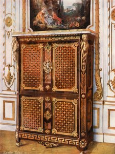 Opretstående Secretaire i Parqueterie of Various Woods, med Ormolu-monterede rosetter osv.