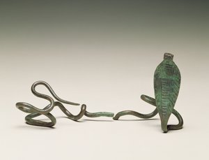 Tryllestav i form af en uraeus, fra Ramesseums grav 5, Theben, Mellemriget, 1773-1650 f.Kr. (kobberlegering)