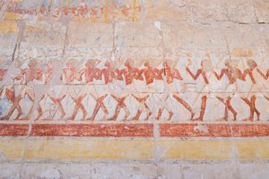 Basreliefudskæring af Hatshepsuts rejse til landet Punt (Somalia), Hatshepsut-templet i Deir Al Bahari, Luxor, Egypten (foto) af Egyptian 18th Dynasty