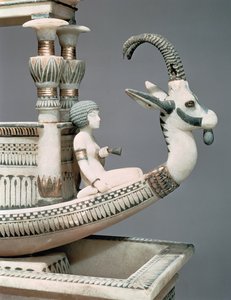 Detalje af stævnen på en båd med hovedet af en syrisk stenbuk og en figur, der menes at være prinsesse Mutnedjmet, fra Tutankhamons grav (ca. 1370-52 f.Kr.) New Kingdom (alabaster) (se 149413) af Egyptian 18th Dynasty