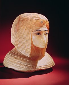 Leder af en kvinde, menes at være prinsesse Kiya, New Kingdom (alabaster)
