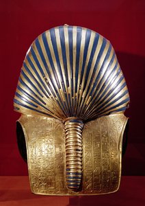 Bagsiden af guldmasken, fra Tutankhamons skat (ca. 1370-1352 f.Kr.) New Kingdom, ca. 1340 f.Kr. (guld indlagt med halvædelsten)