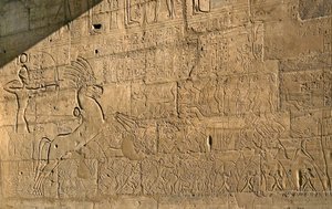 Egyptisk antikvitet: udsigt over relieffer, der fejrer Ramses II