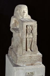 Naophorous statue af den kongelige skriver, Seti, med Osiris i naos, New Kingdom, ca. 1279-1213 f.Kr. (kalksten)
