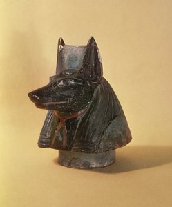 Prop fra en baldakinkrukke i form af hovedet af Duamutef, New Kingdom (keramik)