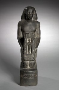 Naophorous statue af finansofficeren og tilsynsførende af felter, Horwedja, 521-486 f.Kr. af Egyptian 27th Dynasty