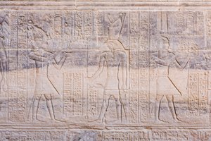 Relieffer ved Philae-templet, Aswan, Egypten