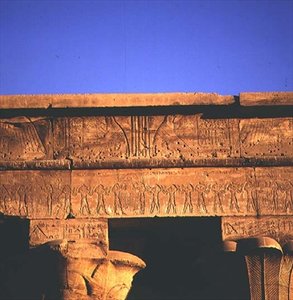Architrave, fra Horus-templet af Egyptian Ptolemaic Period