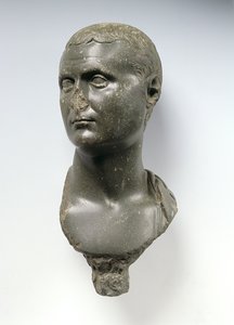 Buste af en romersk adelsmand, der siges at være Mark Anthony (ca. 82-30 f.Kr.), muligvis fra Alexandria, Egypten, 50 f.Kr. - 50 e.Kr. (skifer) af Egyptian Ptolemaic Period