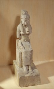 Statue af gudinden Rattawy, fra Medamud (kalksten) af Egyptian Ptolemaic Period
