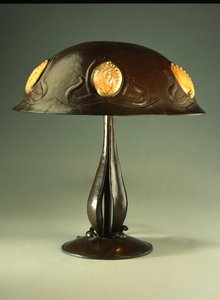 Bordlampe, ca. 1910 (kobber & perle abalone skal) af Elizabeth Eaton Burton