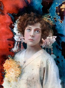 Florence Collingbourne i San Toy, c1902. af Ellis and Walery