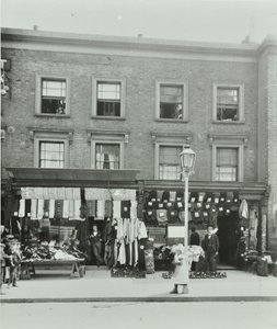 7-8 Gainsborough Road: forhøjninger, London, 1899 af English Photographer