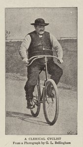 En gejstlig cyklist af English Photographer