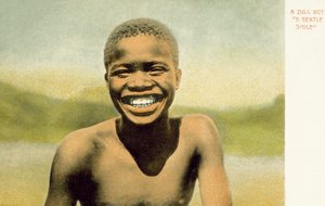 En zulu dreng, et blidt smil (farvet foto) af English Photographer