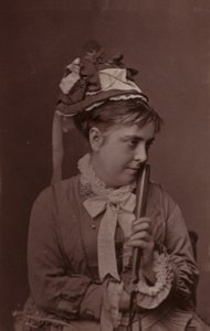 Bella Goodall af English Photographer