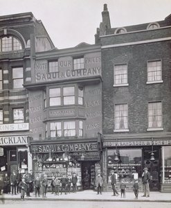 Bishopsgate, fra Historic London Buildings af Alfred und John Bool (f.1850-1900) og Henry Dixon (1820-92) af English Photographer