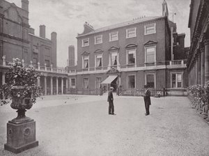 Chesterfield House af English Photographer