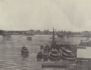 Circular Kaj af English Photographer