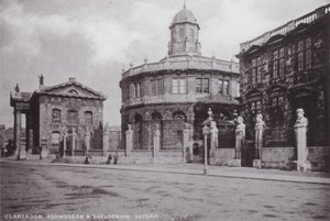 Clarendon, Ashmodean og Sheldonian, Oxford af English Photographer
