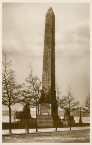 Cleopatras Needle, Thames Embankment, London af English Photographer