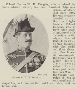 Oberst C W H Douglas af English Photographer