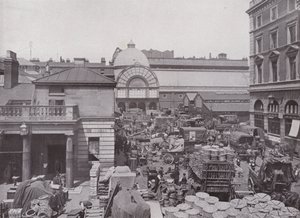 Covent Garden marked af English Photographer