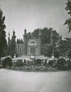Cremorne Gardens, London: Fireworks Temple af English Photographer
