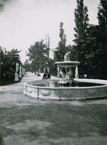 Cremorne Gardens, London: Italian Walk af English Photographer