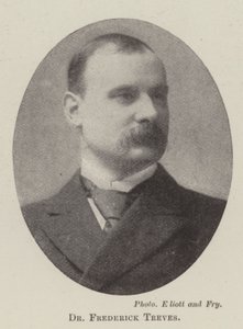 Dr. Frederick Treves af English Photographer
