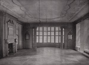 Tegnestue, kigger ind i Bay, Ashorne Hill House, nær Leamington, England (s/h foto) af English Photographer
