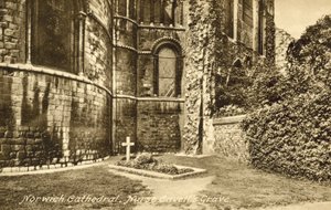 Edith Cavells grav, Norwich Cathedral, Norfolk af English Photographer
